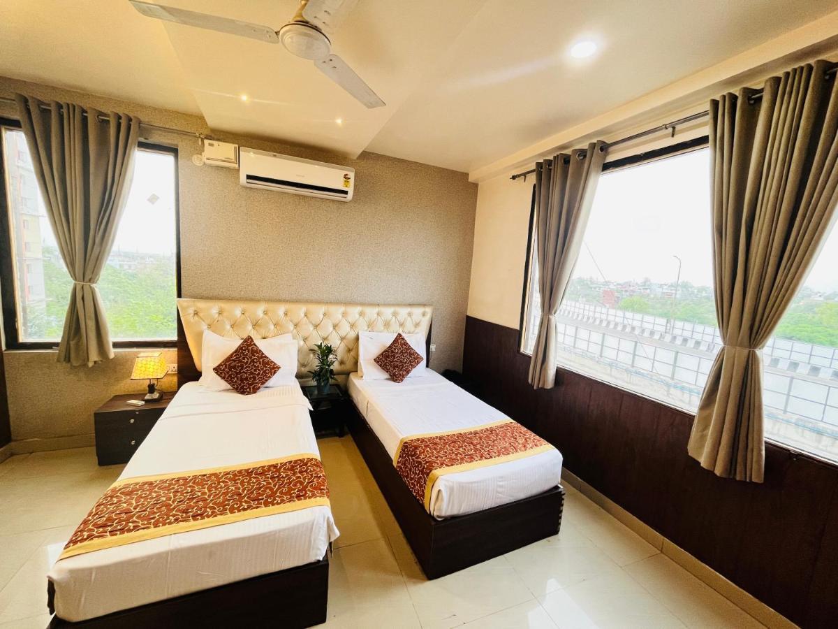 Hotel The Leaf - Gomti Nagar Λάκναου Εξωτερικό φωτογραφία