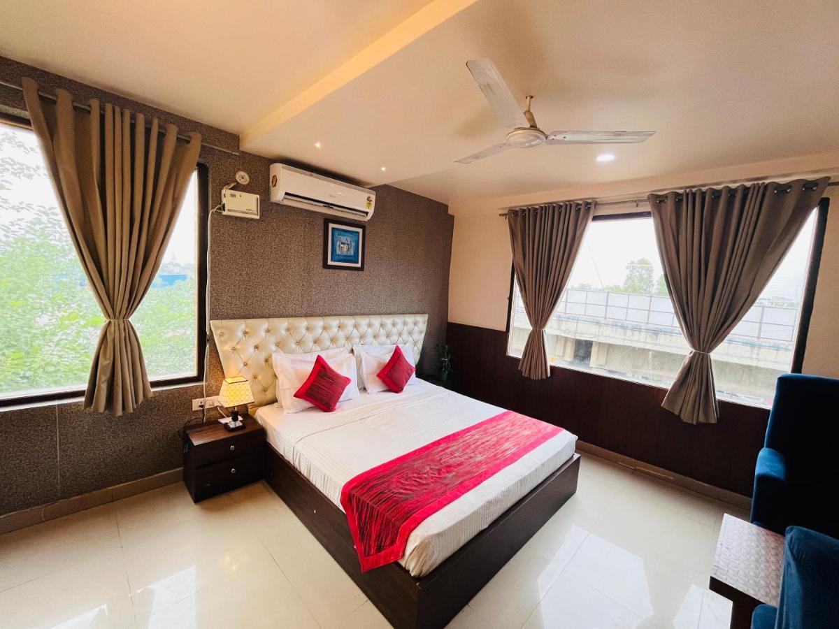 Hotel The Leaf - Gomti Nagar Λάκναου Εξωτερικό φωτογραφία