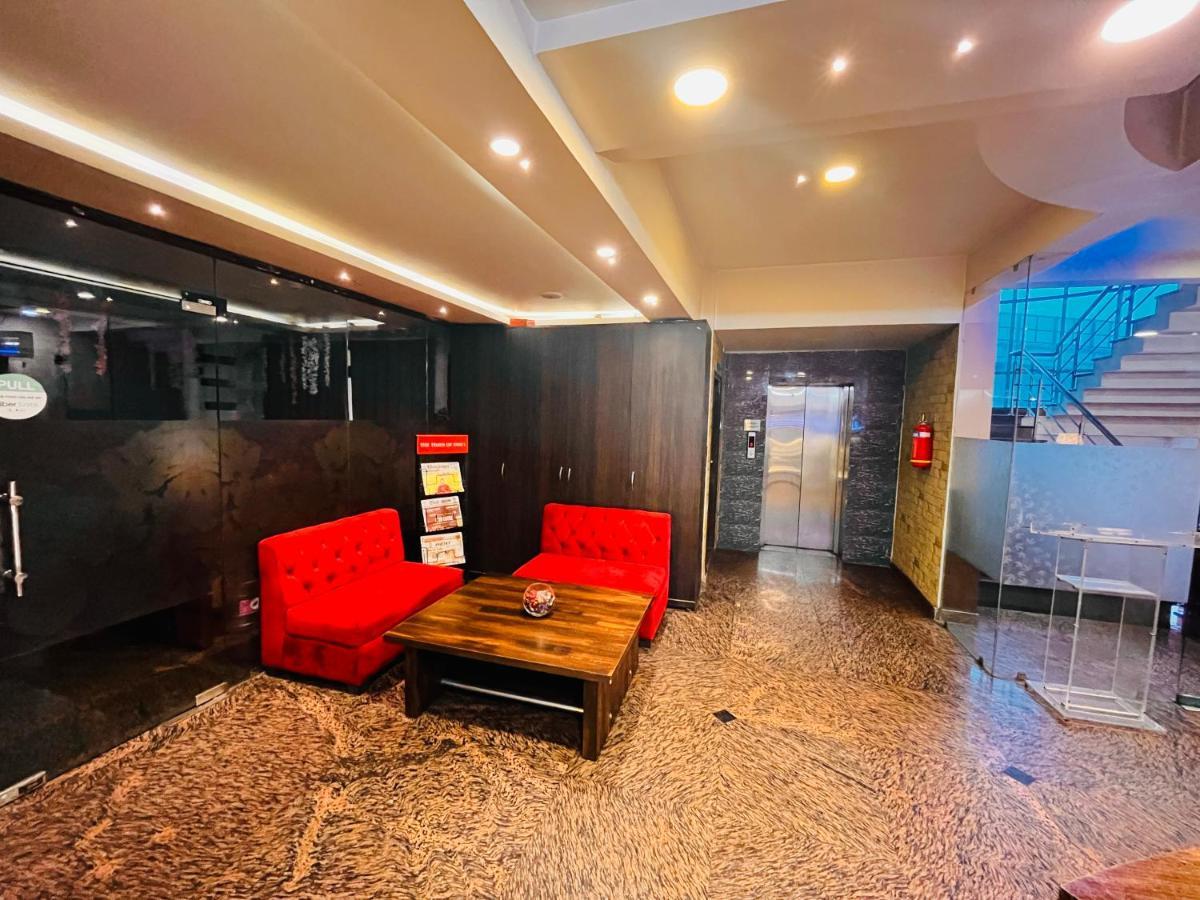 Hotel The Leaf - Gomti Nagar Λάκναου Εξωτερικό φωτογραφία