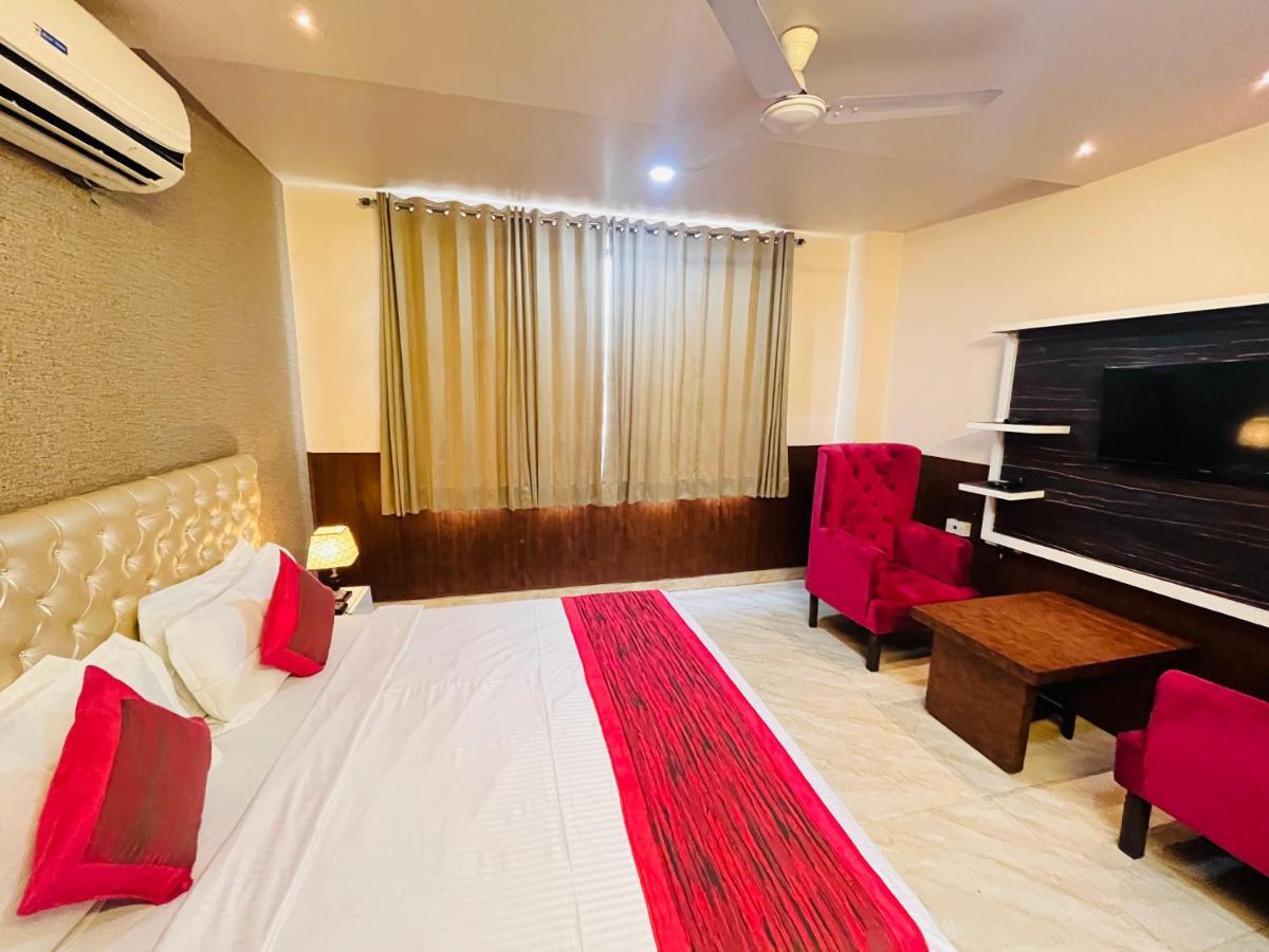 Hotel The Leaf - Gomti Nagar Λάκναου Εξωτερικό φωτογραφία