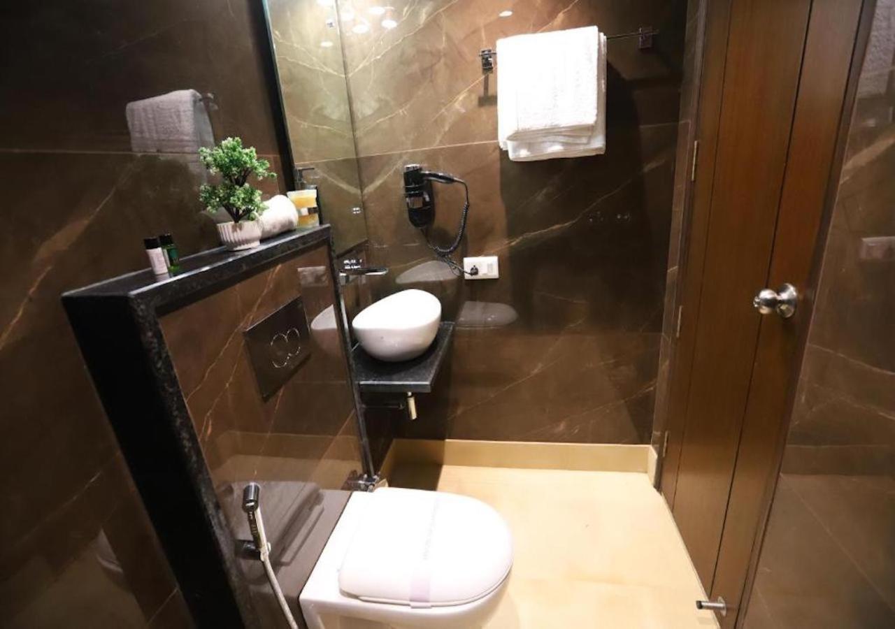 Hotel The Leaf - Gomti Nagar Λάκναου Εξωτερικό φωτογραφία